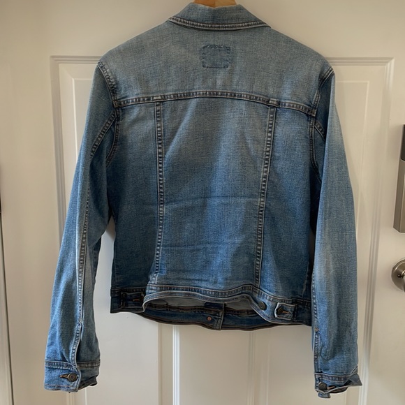 jacket - Picture 2 of 3